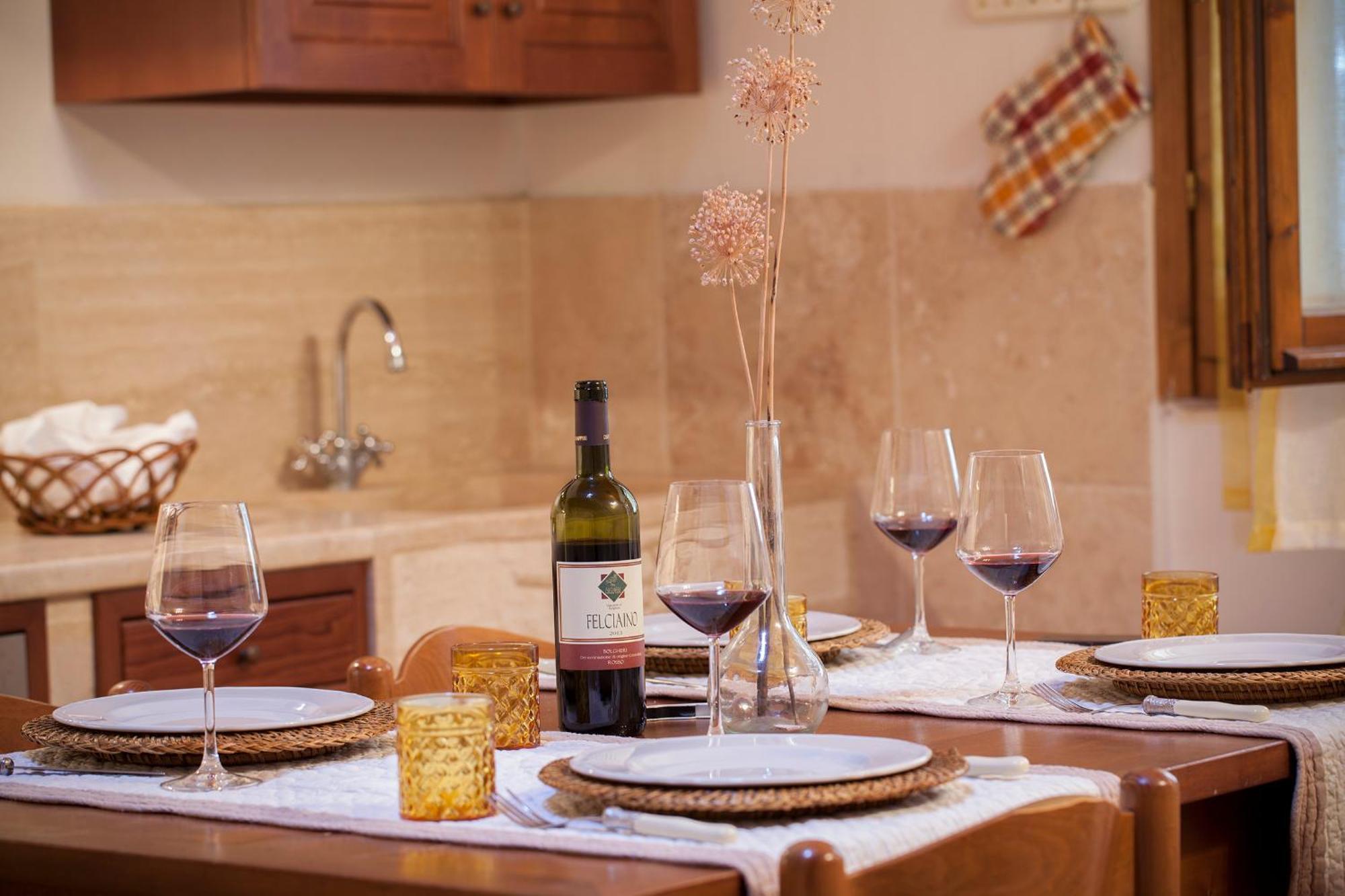 Agriturismo Tra Gli Ulivi, Chiappini Winery Болгери Экстерьер фото
